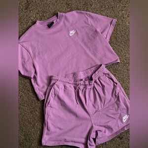 Two piece Nike outfit women’s purple size small